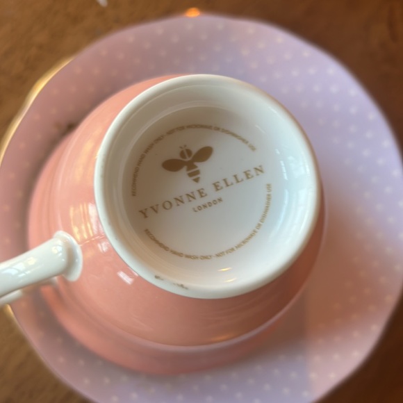 Yvonne Ellen Teacups only Rose available - Picture 10 of 10